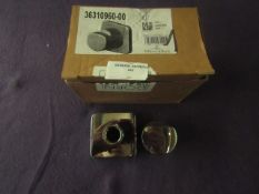 Villeroy & Boch - Cult Chrome Shower Thermostat - Unchecked & Boxed.