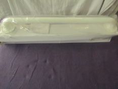 Unbranded - White Grab Rail - 600mm Long - Unchecked & Boxed.