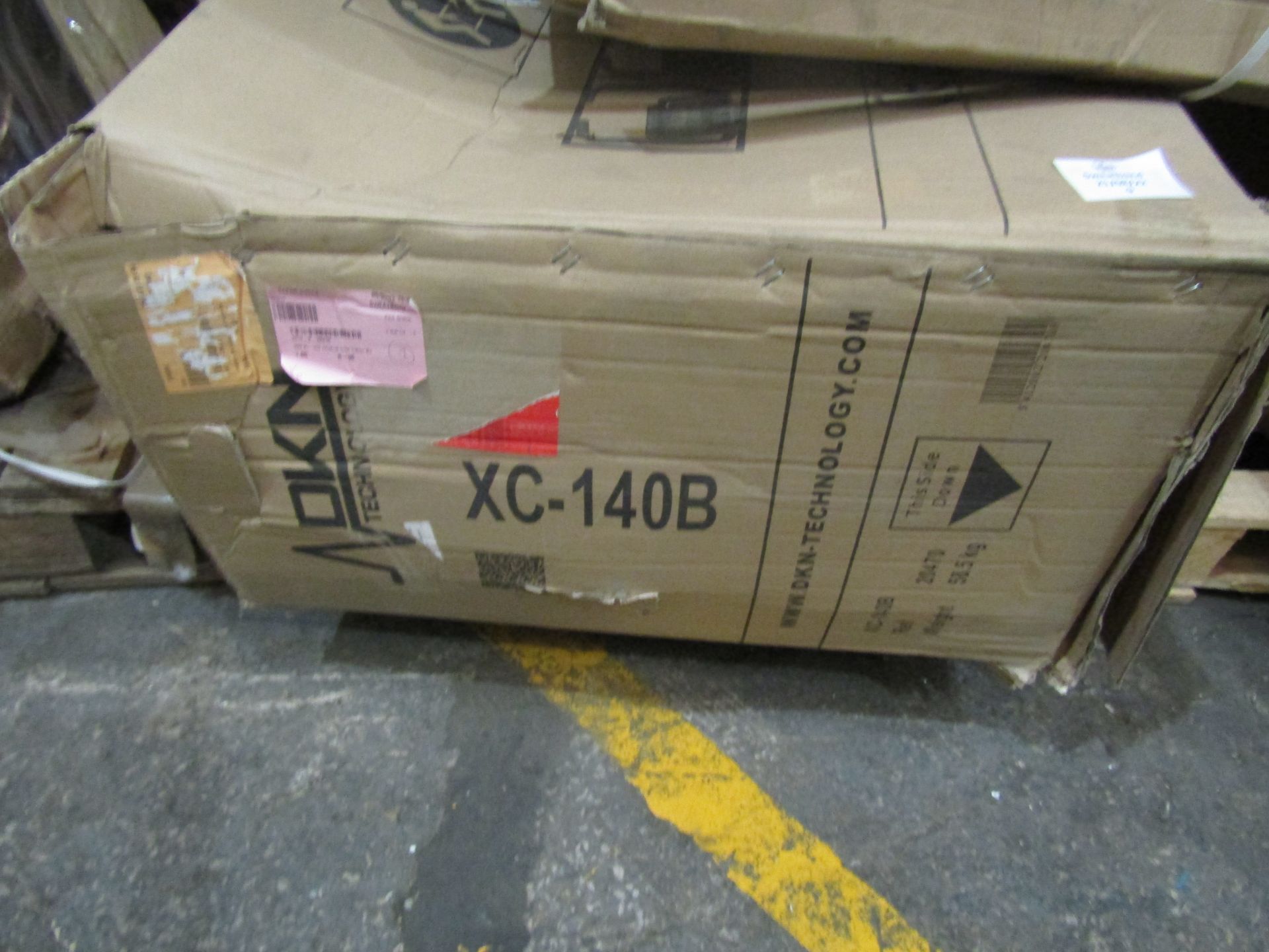 DKN - XC-140 Elliptical Cross Trainer - Unchecked, Box Damaged - Viewing Recommended. RRP œ799 - Image 2 of 2