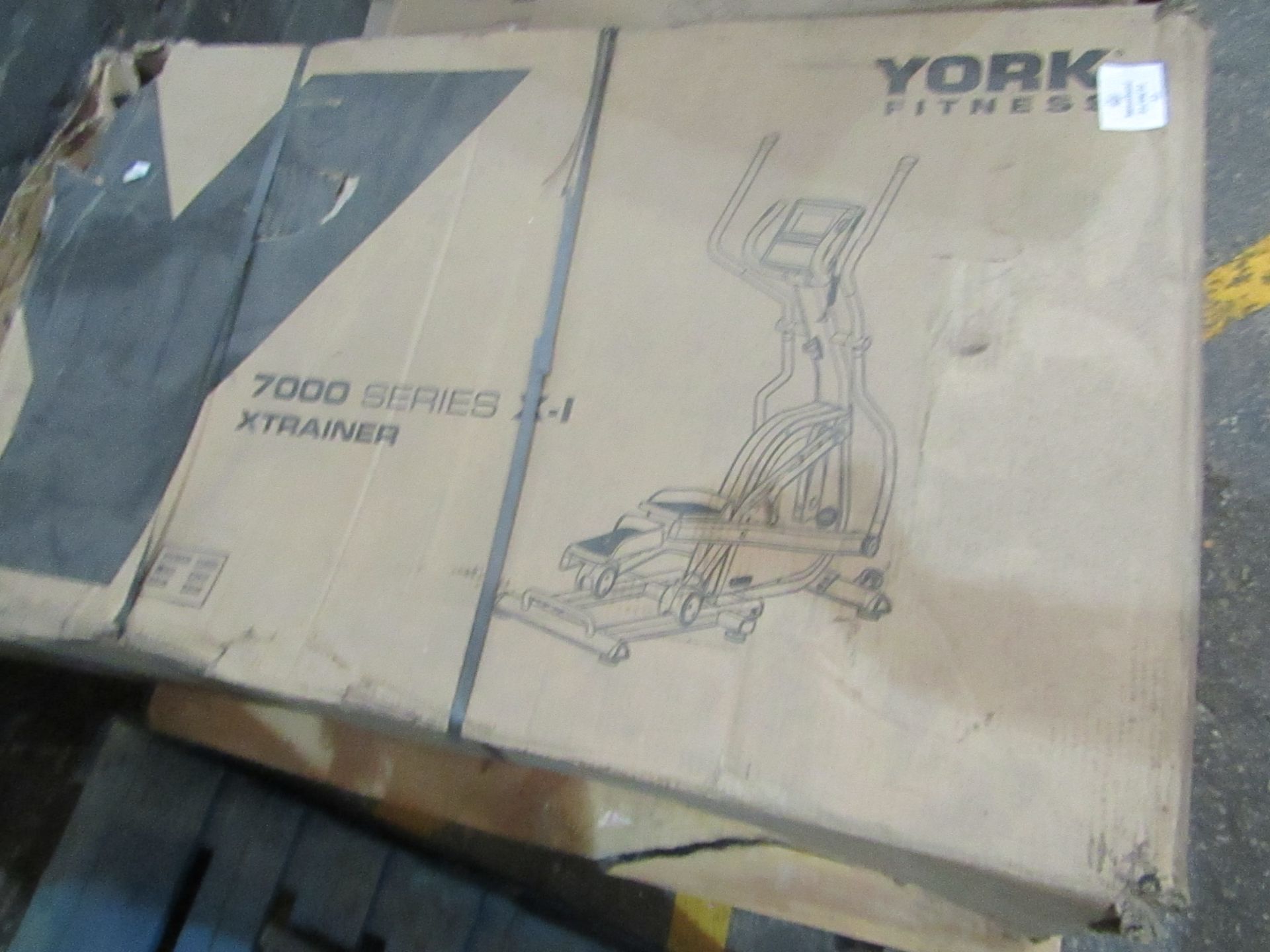 York Fitness - 7000-Series X-I Trainer - Unchecked & Boxed - Viewing Recommended. RRP œ1299.99 - Image 2 of 2