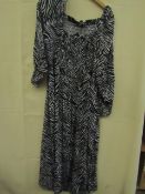 Kaleidoscope - Navy & White Long Sleeve Dress - Size Unknown - No Packaging.