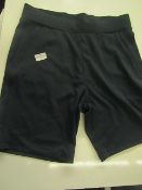 2X Pairs 32-Degrees - Flex Shorts - Ocean Size Medium - New No Tags.
