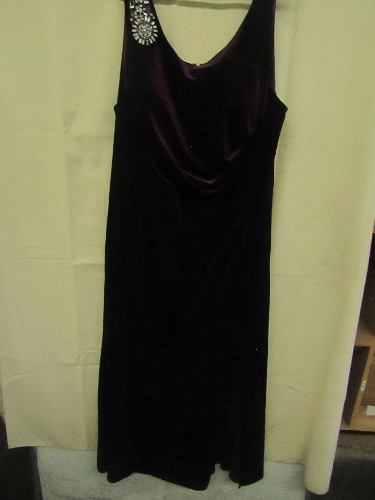 One By Kaleidoscope - Ladies Velvet Purple Dress - Size Unknown - No Packaging.