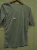 Vivance - Grey Patterned T-Shirt - Size 14/16 ( Sales Sample ) - Packaged.