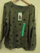 Buffalo - Ladies Cozy Top - Green With Black Stars Size XL - New With Tags.