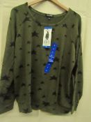 Buffalo - Ladies Cozy Top - Green With Black Stars Size Large - New With Tags.