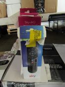 | 5X | ITEMS BEING 4X SKY+HD REMOTE CONTROLE & 1X SKY Q VOICE REMOTE | ALL UNCHECKED & BOXED |