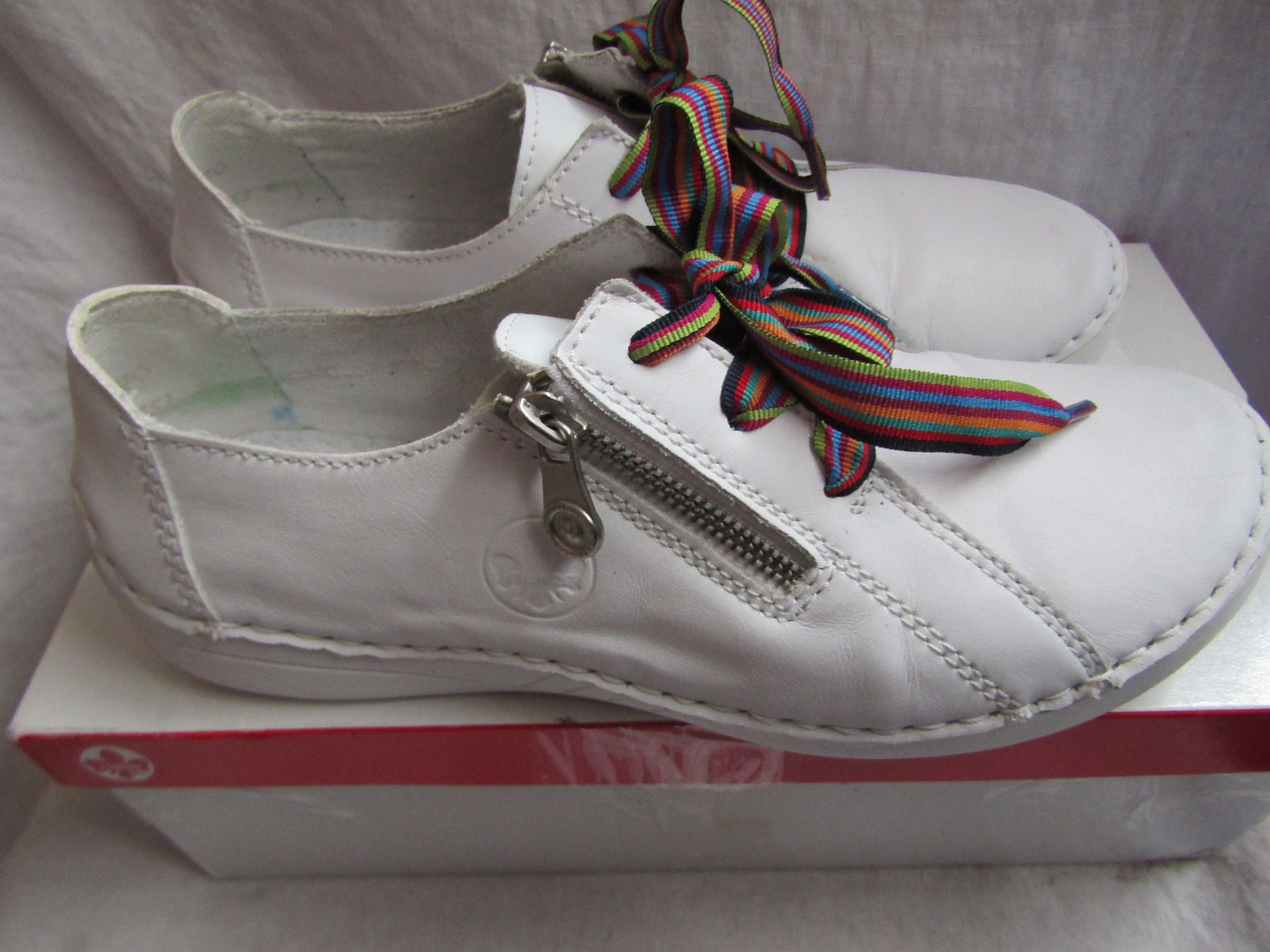 Reiker White Leather Shoe With Multi- Coloured Laces Size 39
