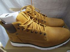Timberland Wheat Hiking Boots Tan Colour Size 8.5 New & Boxed