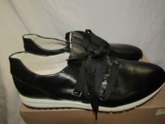 Gabor Black Leather Trainers Size 9.5 New & Boxed