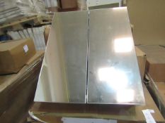 Unbranded - 2-Door Mirror Cabinet Gloss White ( 67x55cm ) - Unused & Boxed.