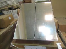 Unbranded - 2-Door Mirror Cabinet Gloss White ( 67x55cm ) - Unused & Boxed.