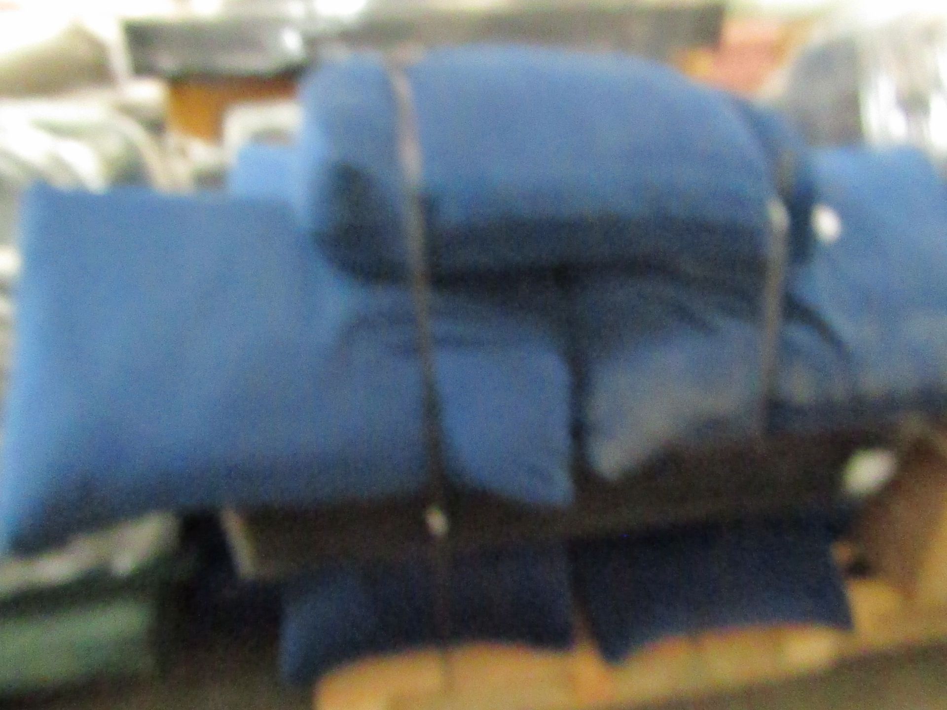 10% Buyers Premium +VAT, 24 Pallets of Genuine SNUG SOFA parts - Mixed Lots of Bases Backs Arms - Image 8 of 20