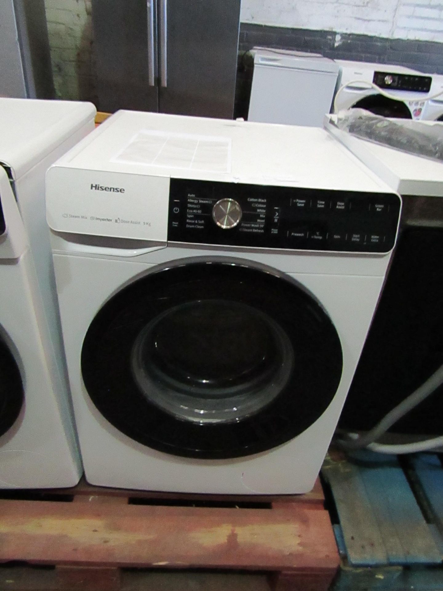 hisense 9kg washing machine, powers ona dn spins but we havent connected it to water to check any