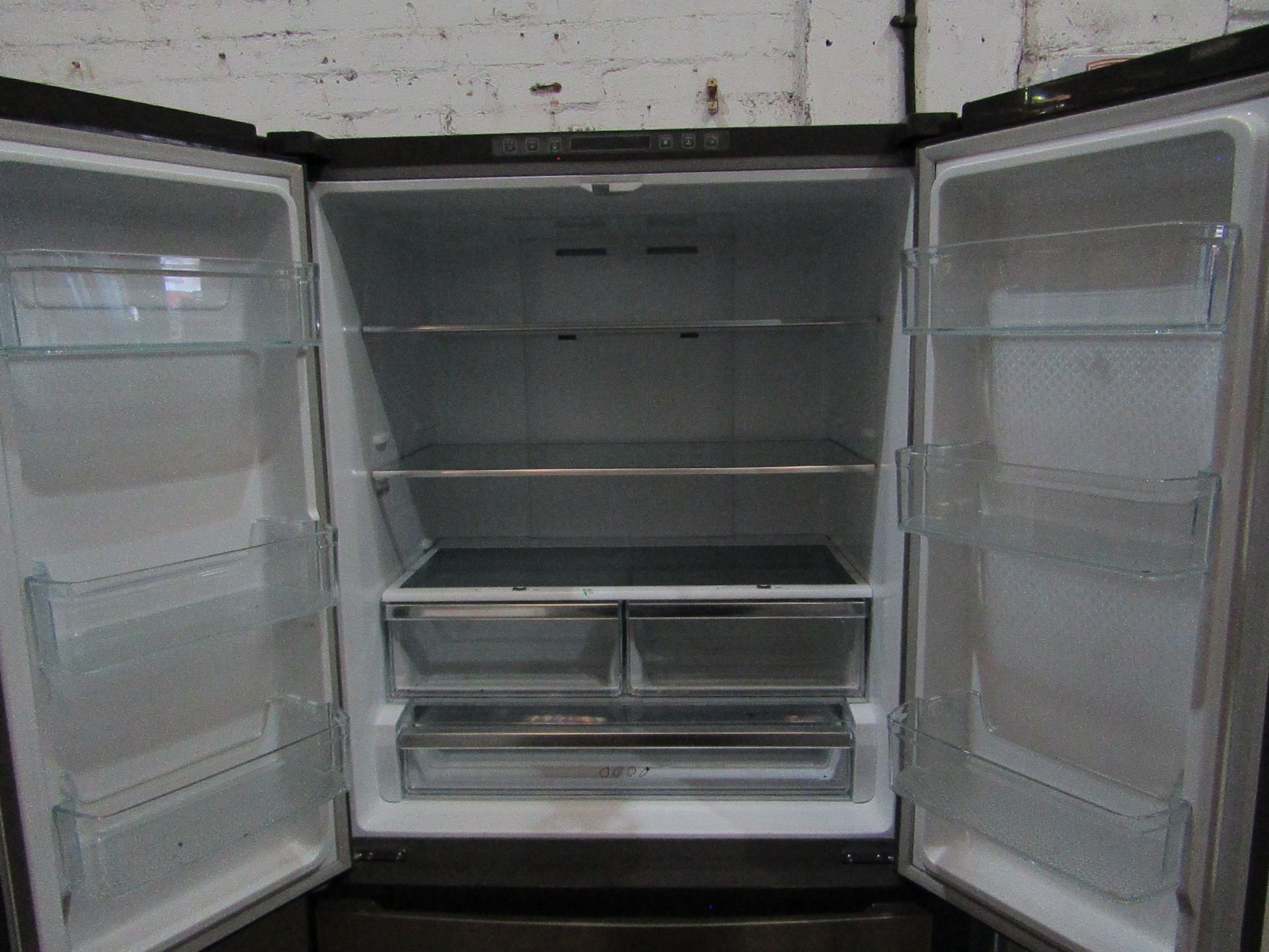 Hisense RF750N 3 door american fridge freezer with ice and water dispenser, tested and working for - Image 2 of 3