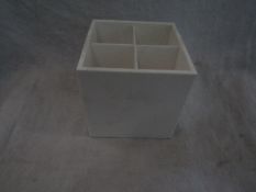 Cosmic - Bathlife 4-Compartment White Container - Good Condition & Boxed.
