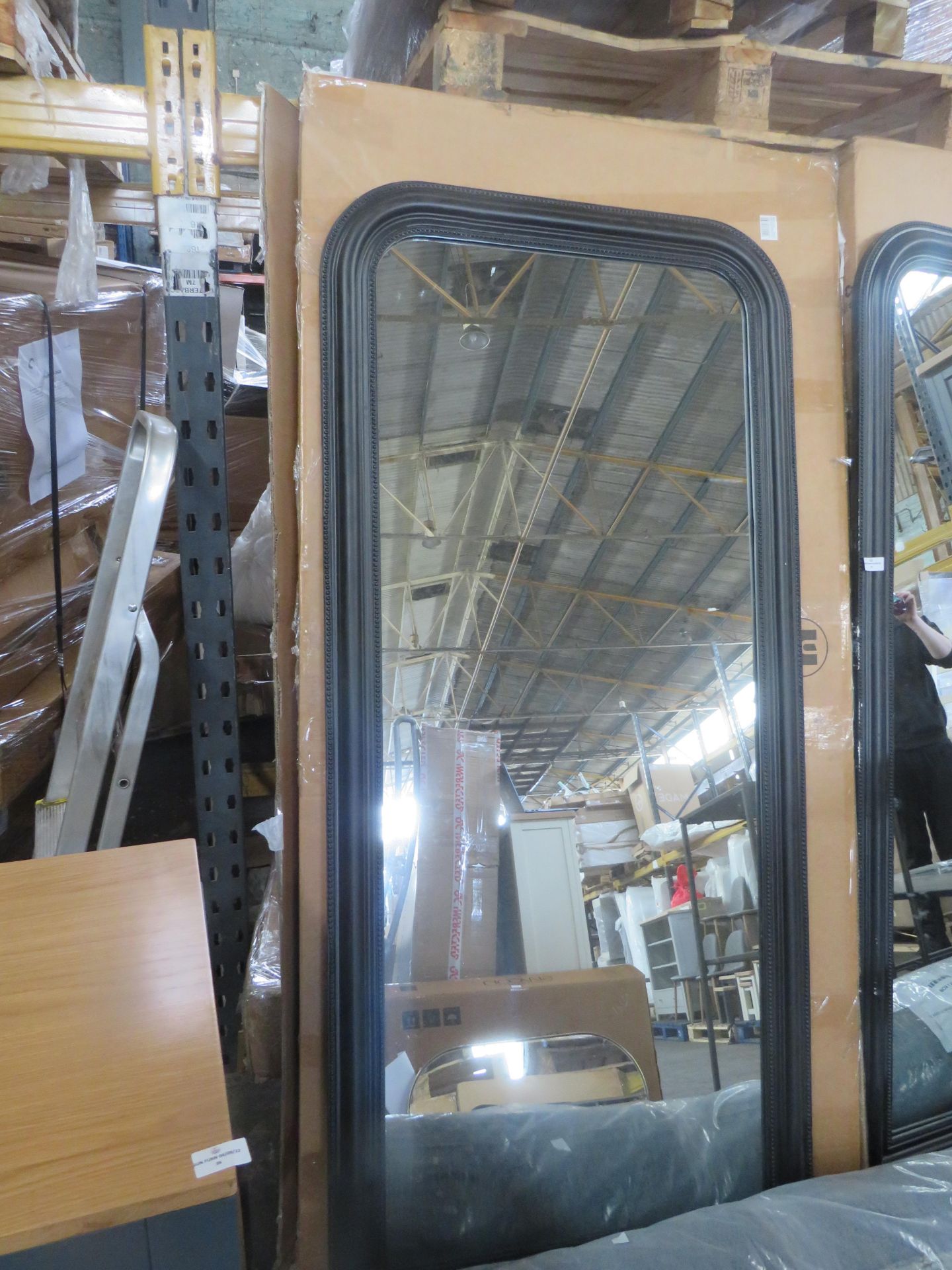 Cotswold Company Dusky Black Large Mirror RRP Â£179.00 - This item looks to be in good condition and