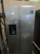 Hisense American Style ridge freezer, Powers on but the fridge doesnt get cold, has a dent in the
