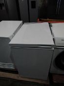Hisense Chest freezer, tested working for coldness, missing handle and could do with a clean