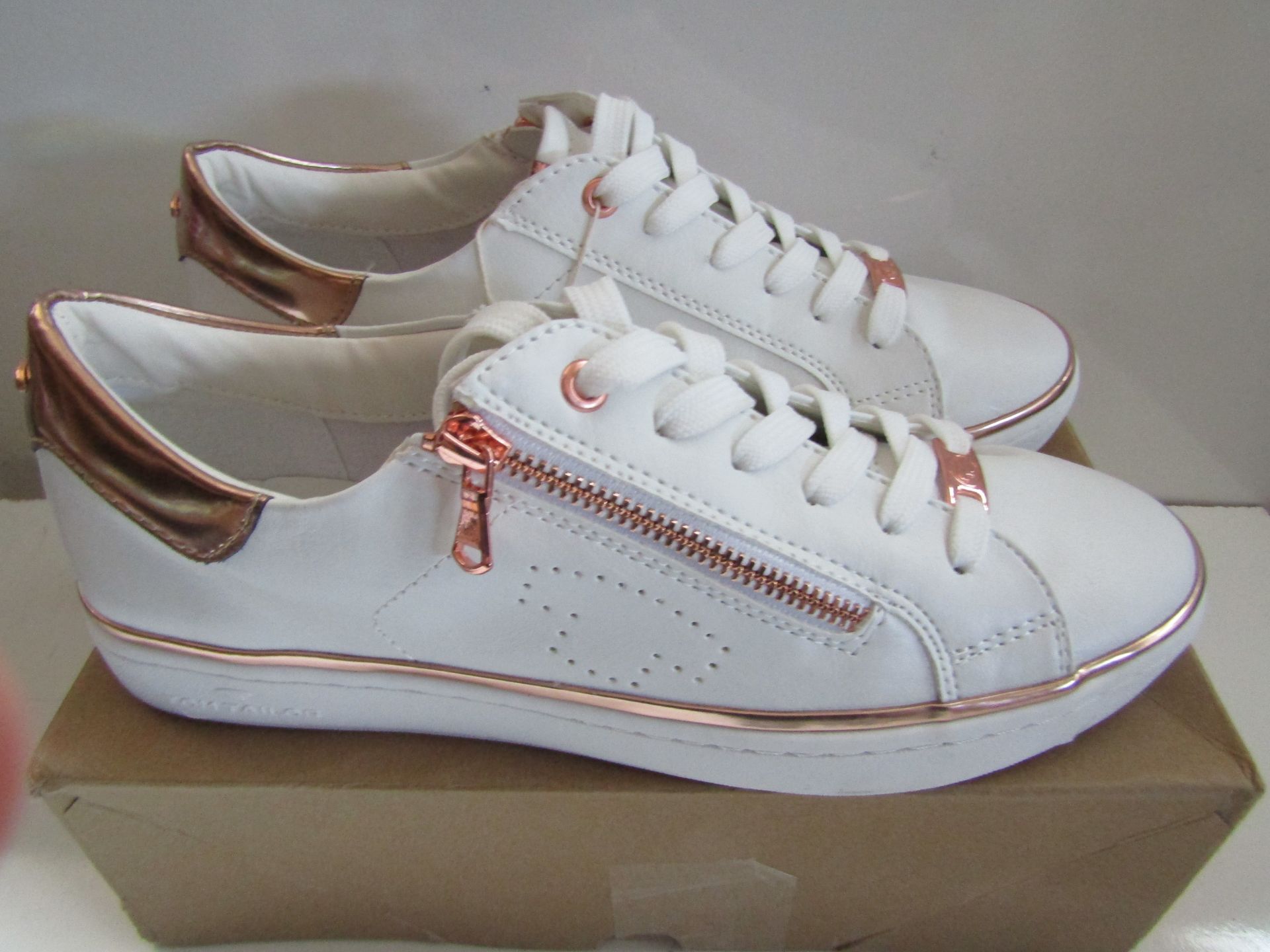 Tom Tailor White/Gold Coloured Trainers Size 40 New & Boxed