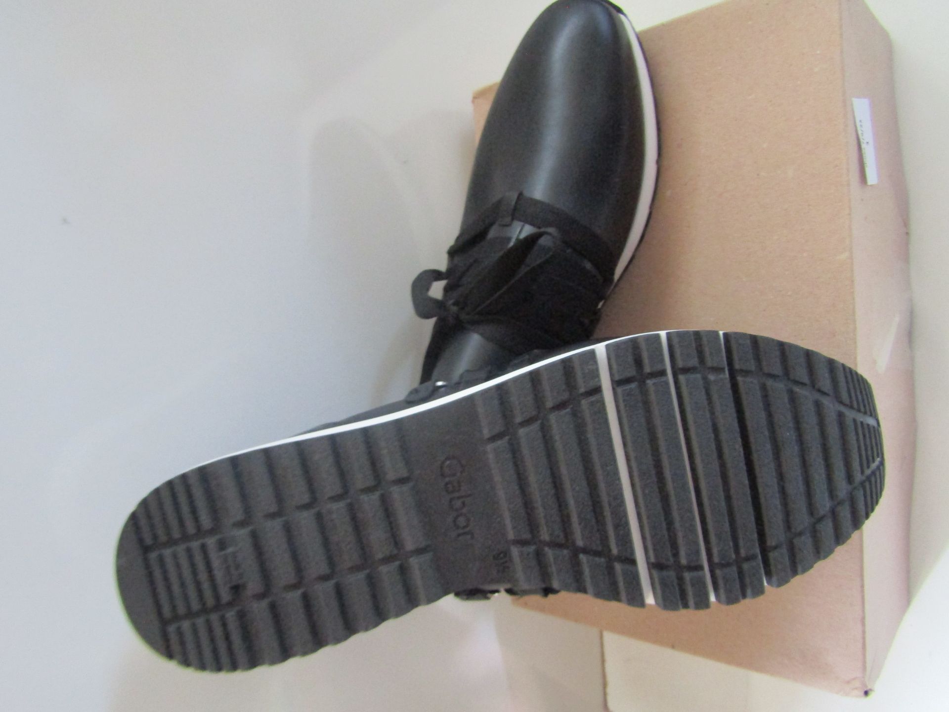 Gabor Black Leather Trainers Size 9.5 New & Boxed - Image 2 of 3