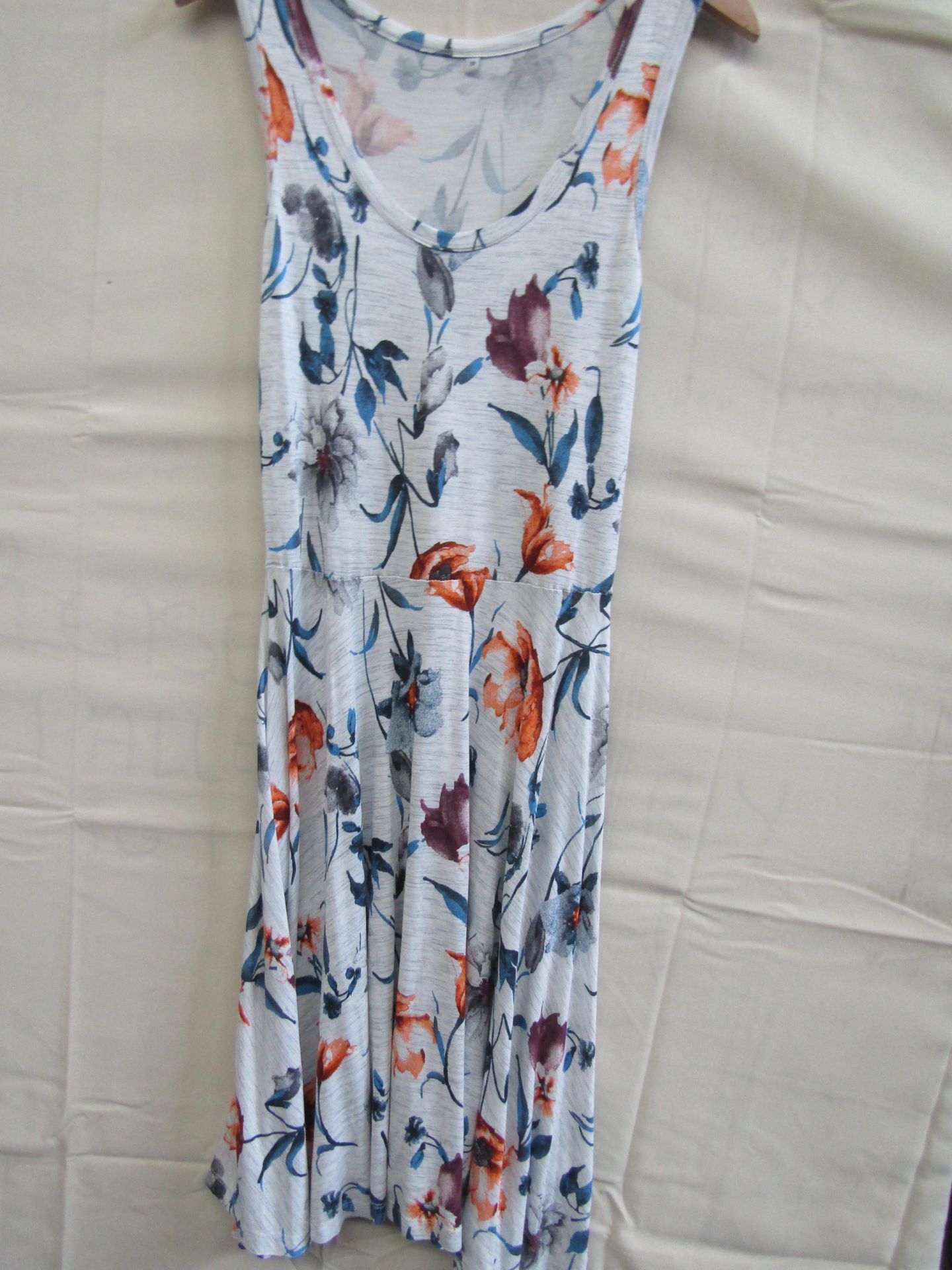 Vivance Summer Dress Floral Design Size 12 Looks Unworn No Tags