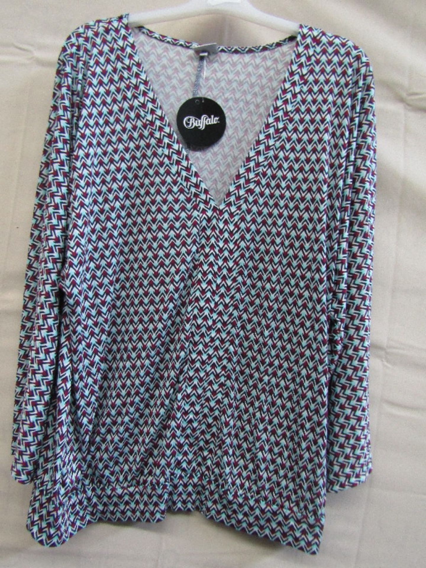 Buffalo Top Size 14/16 New With Tags