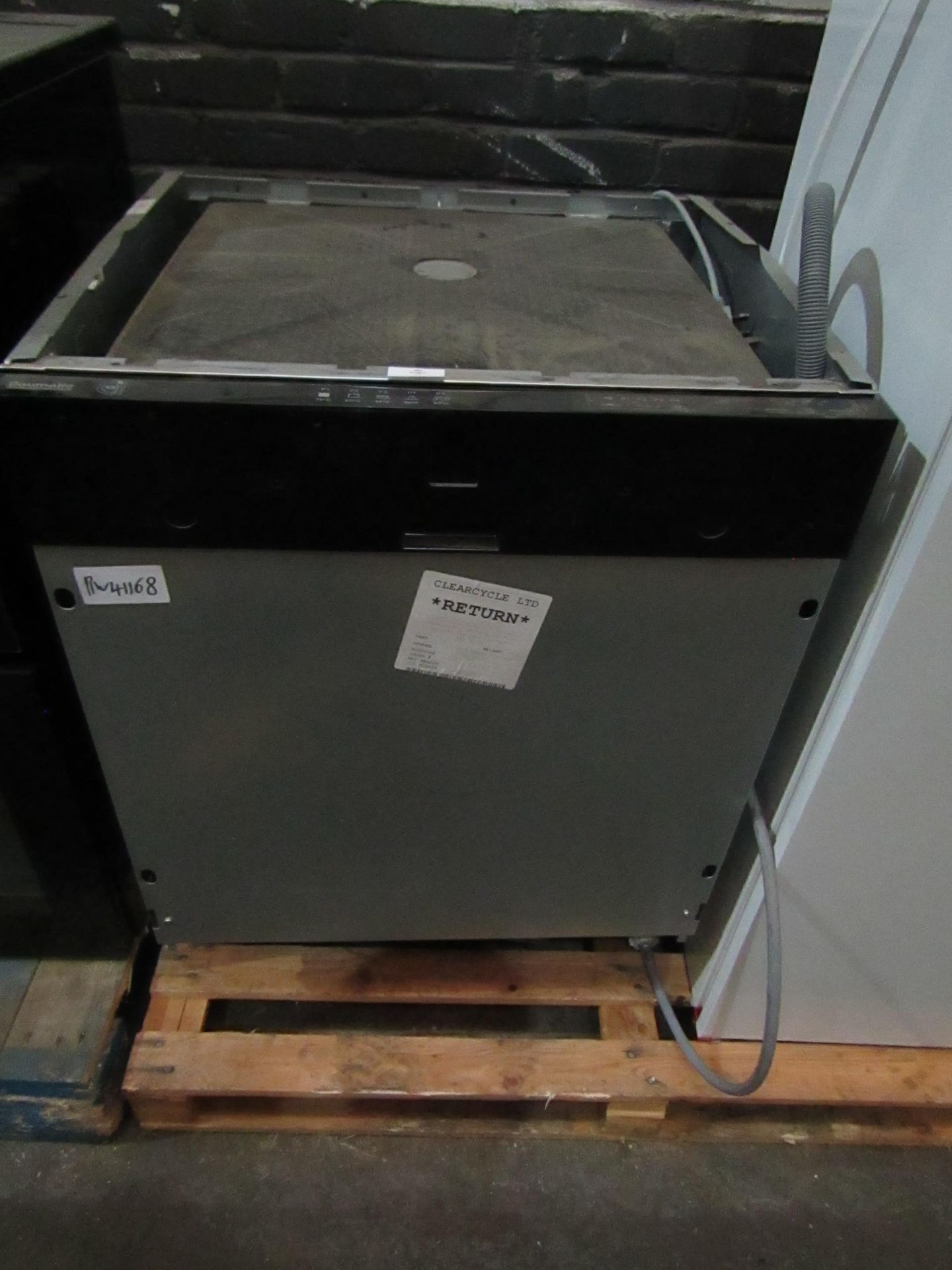 Baumatic Dishwasher 600 Model No. BDIN1L38B-80_BK in Black RRP “?239.00