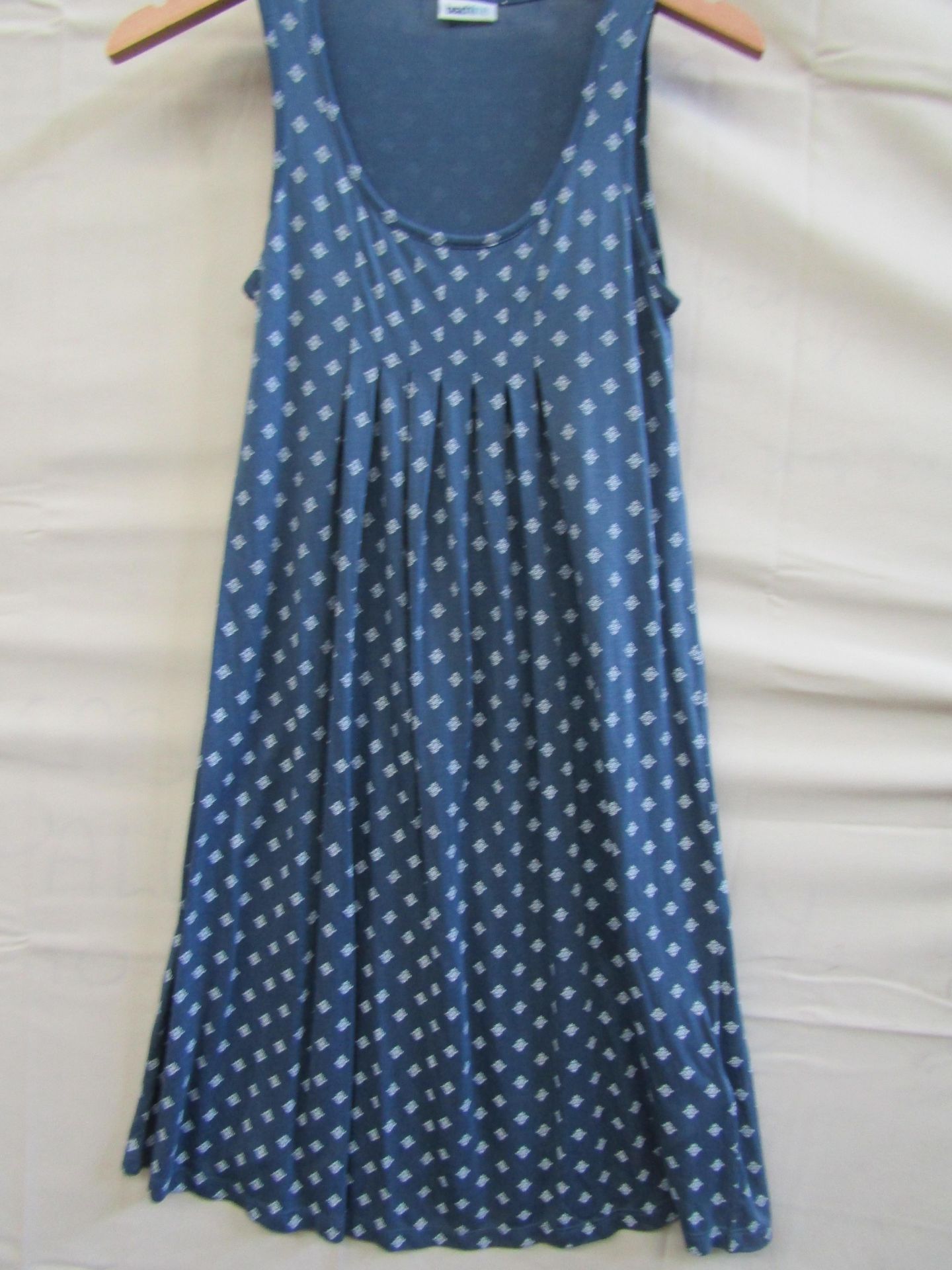 BeachTime Dress Size 10 Looks New No Tags