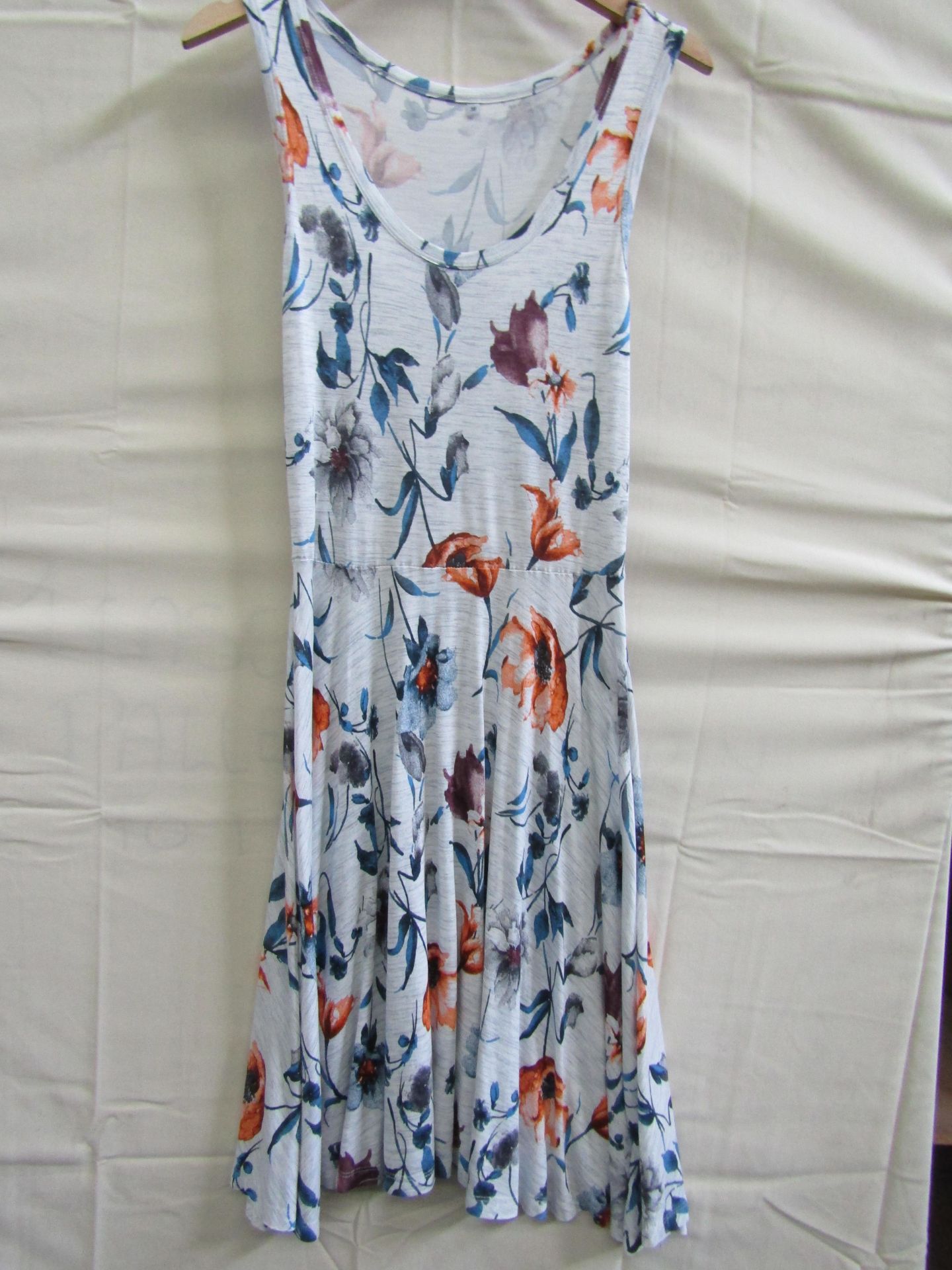 Vivance Summer Dress Floral Design Size 12 Looks Unworn No Tags