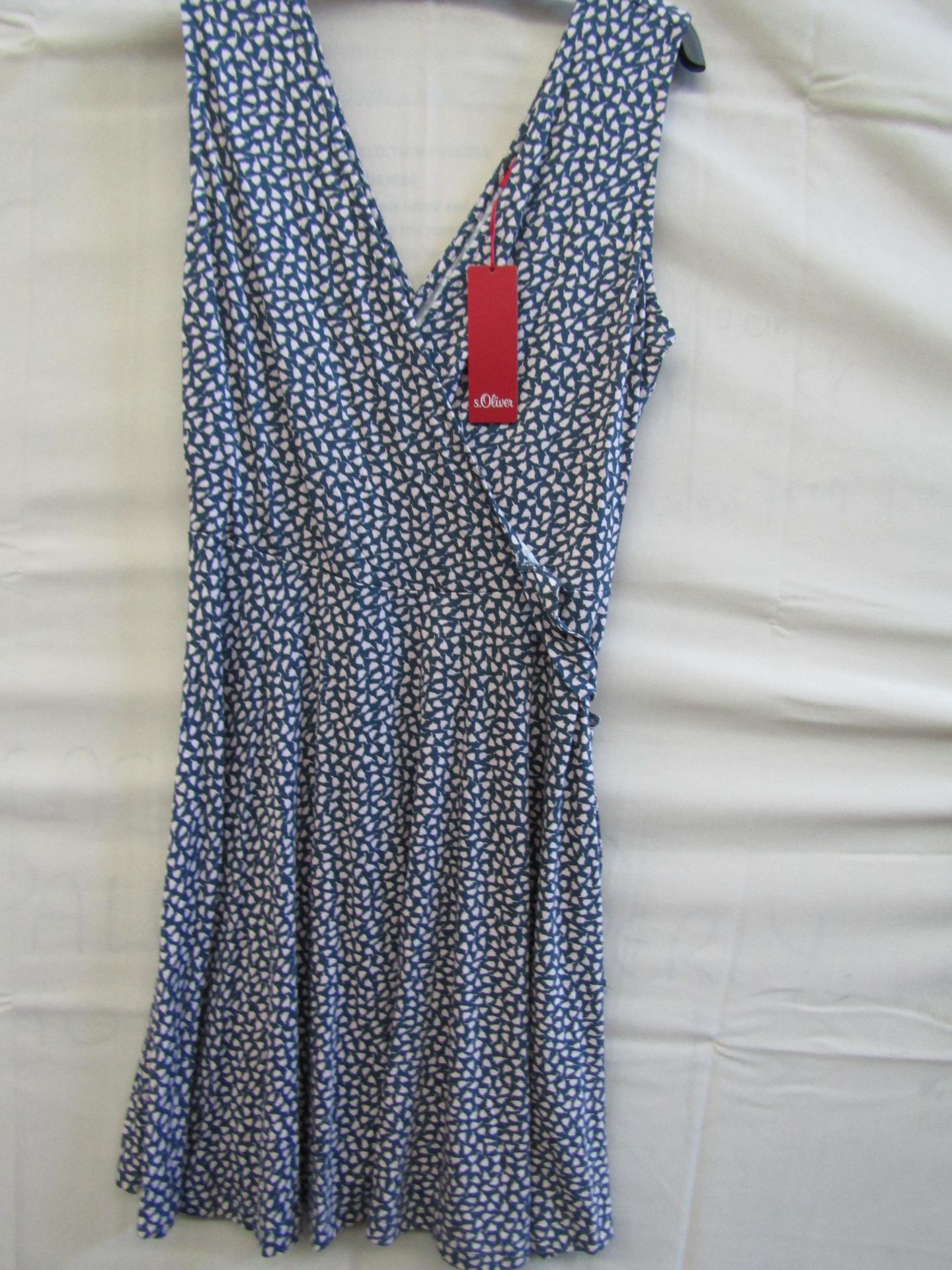 S. Oliver Dress Grey/Pink Size 12 Looks Unworn Tags Attatched