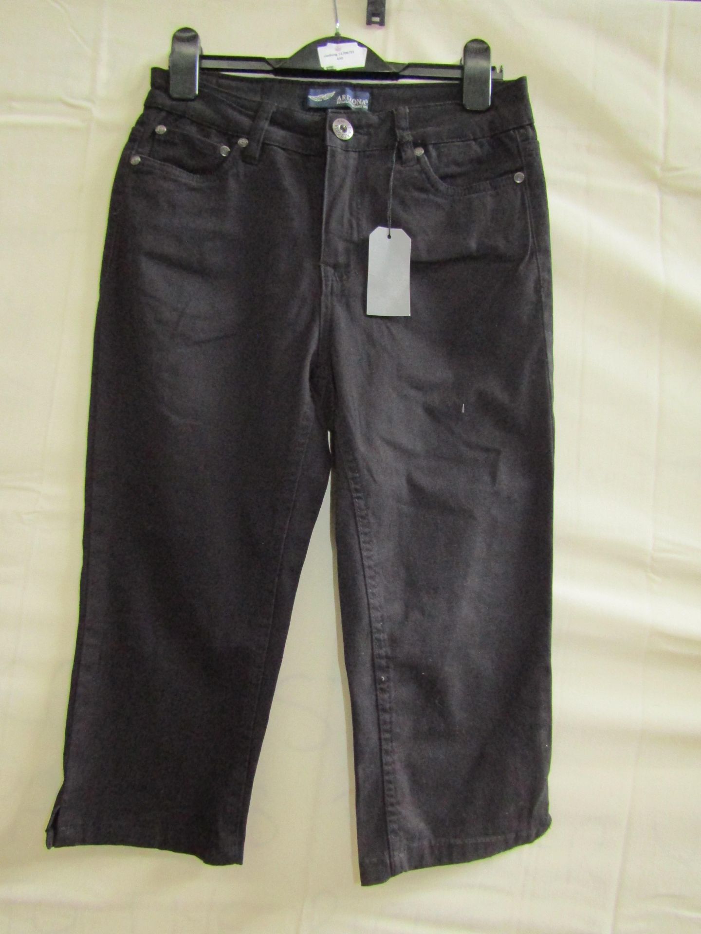 Arizonia Black 3/4 Length Shorts Size 12 New With Tags