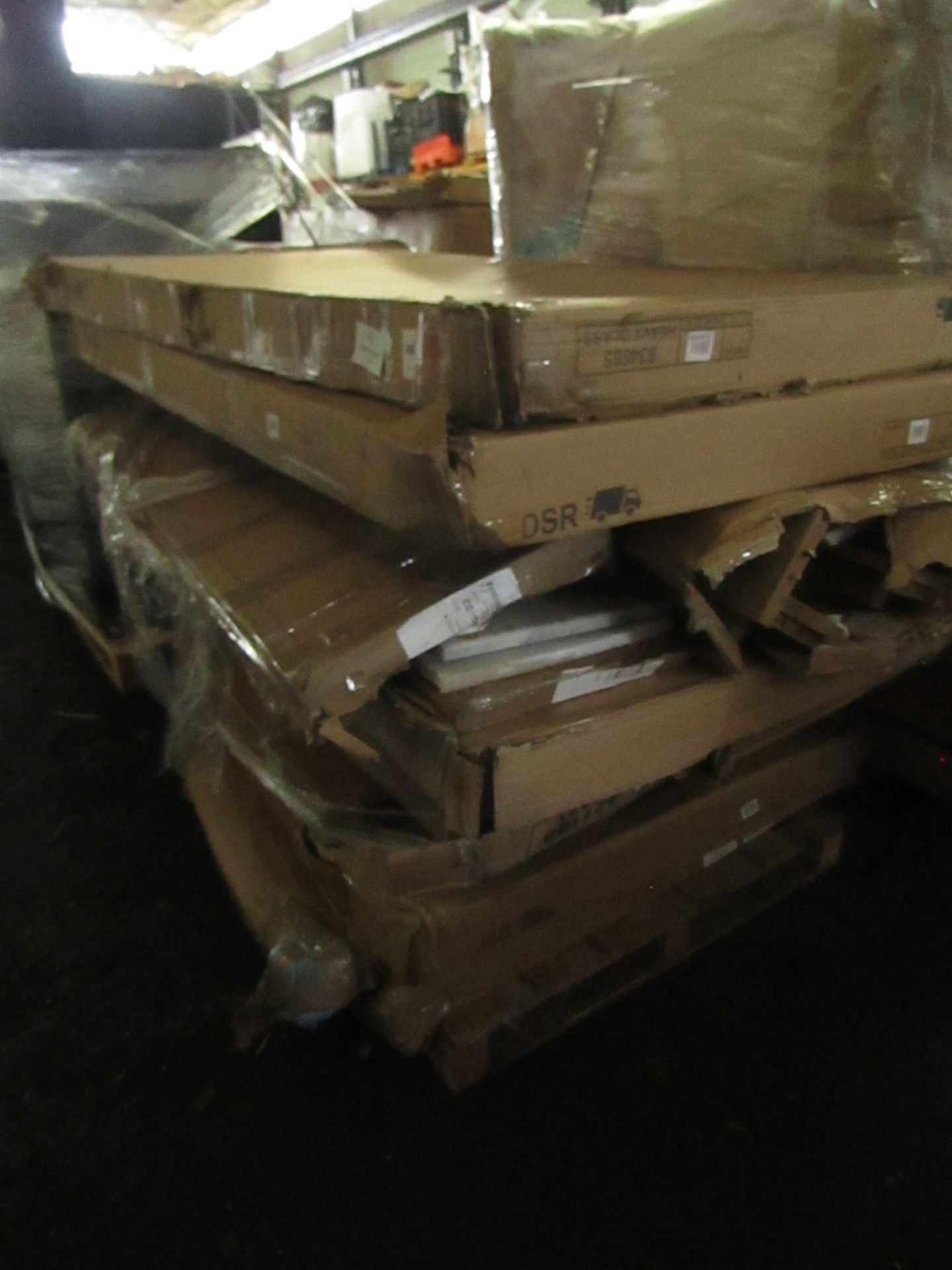 Pallet of Various customer return furniture. All unchecked