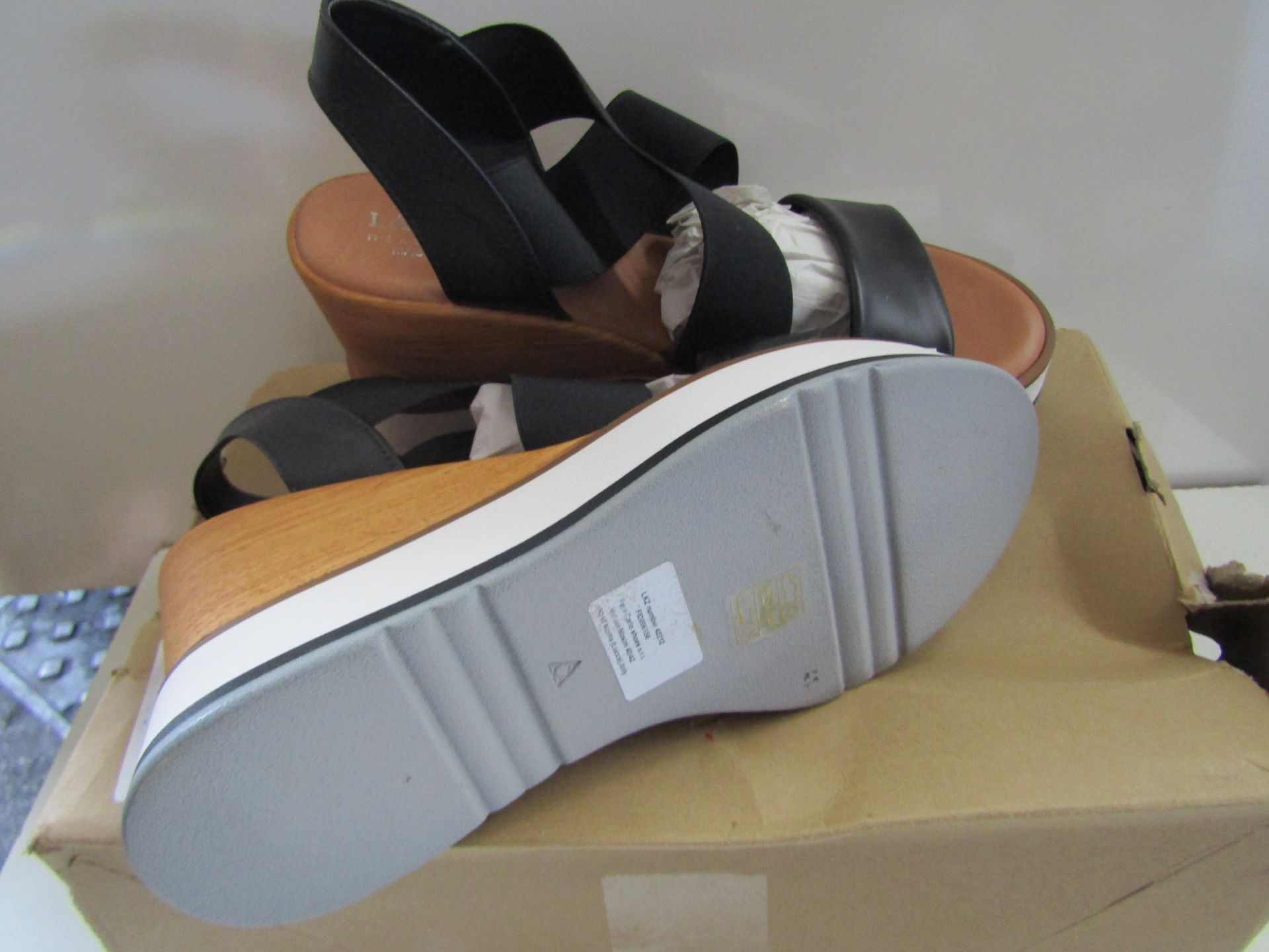 Lascana Wedged Sandal Size 41 New & Boxed - Image 2 of 3