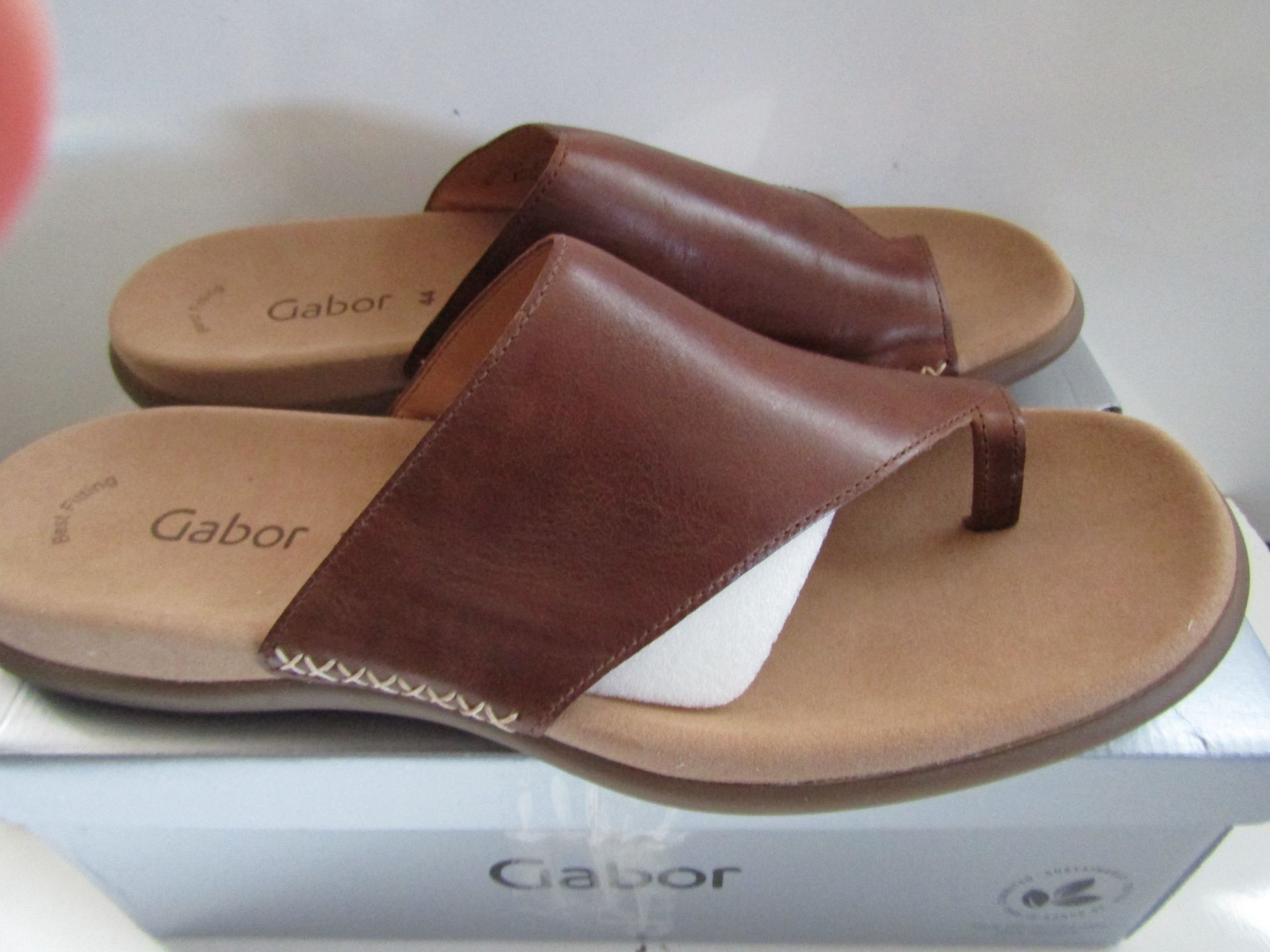 Gabor Brown Leather Thonged Sandal Size 44 New & Boxed