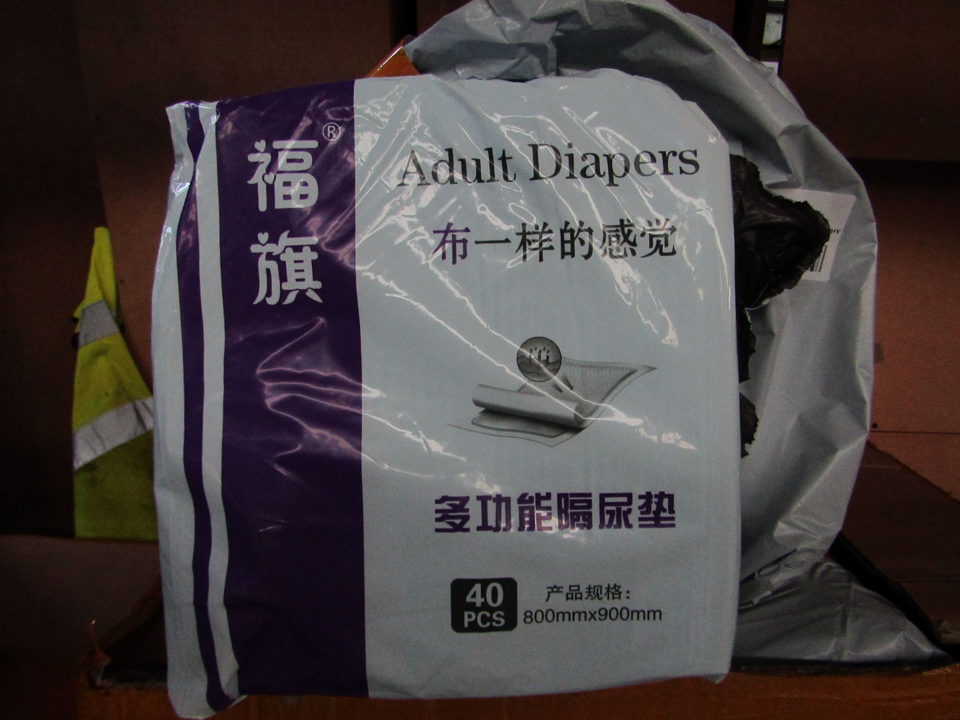 4x Packs Being : Adult Diapers ( 800mm X 800mm ) 40-Diapers Per Pack - Unused & Packaged.