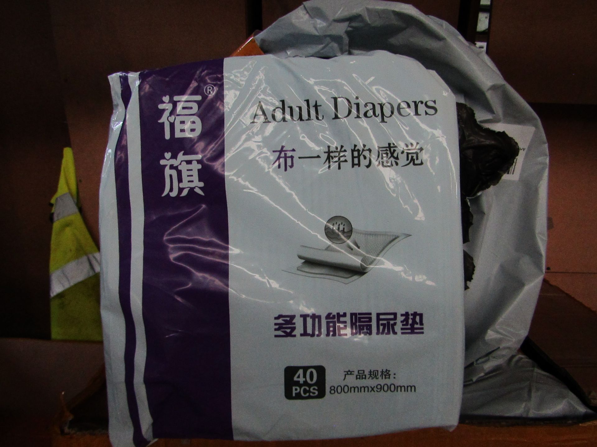 4x Packs Being : Adult Diapers ( 800mm X 800mm ) 40-Diapers Per Pack - Unused & Packaged.