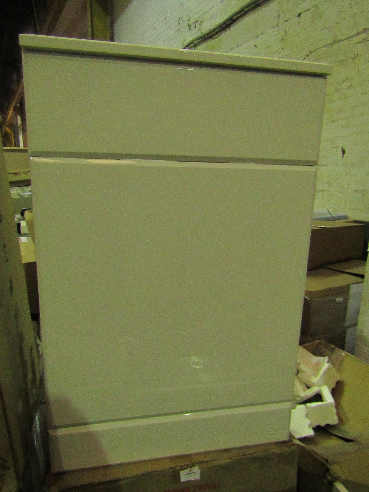 Unbranded - WC Gloss White Unit - 500x300mm - Good Condition & Boxed.