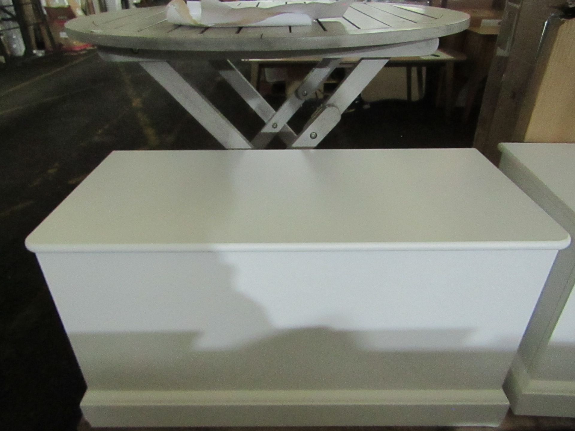 Cotswold Company Pensham Pure White Blanket Box RRP ¬£195.00 - This item looks to be in good