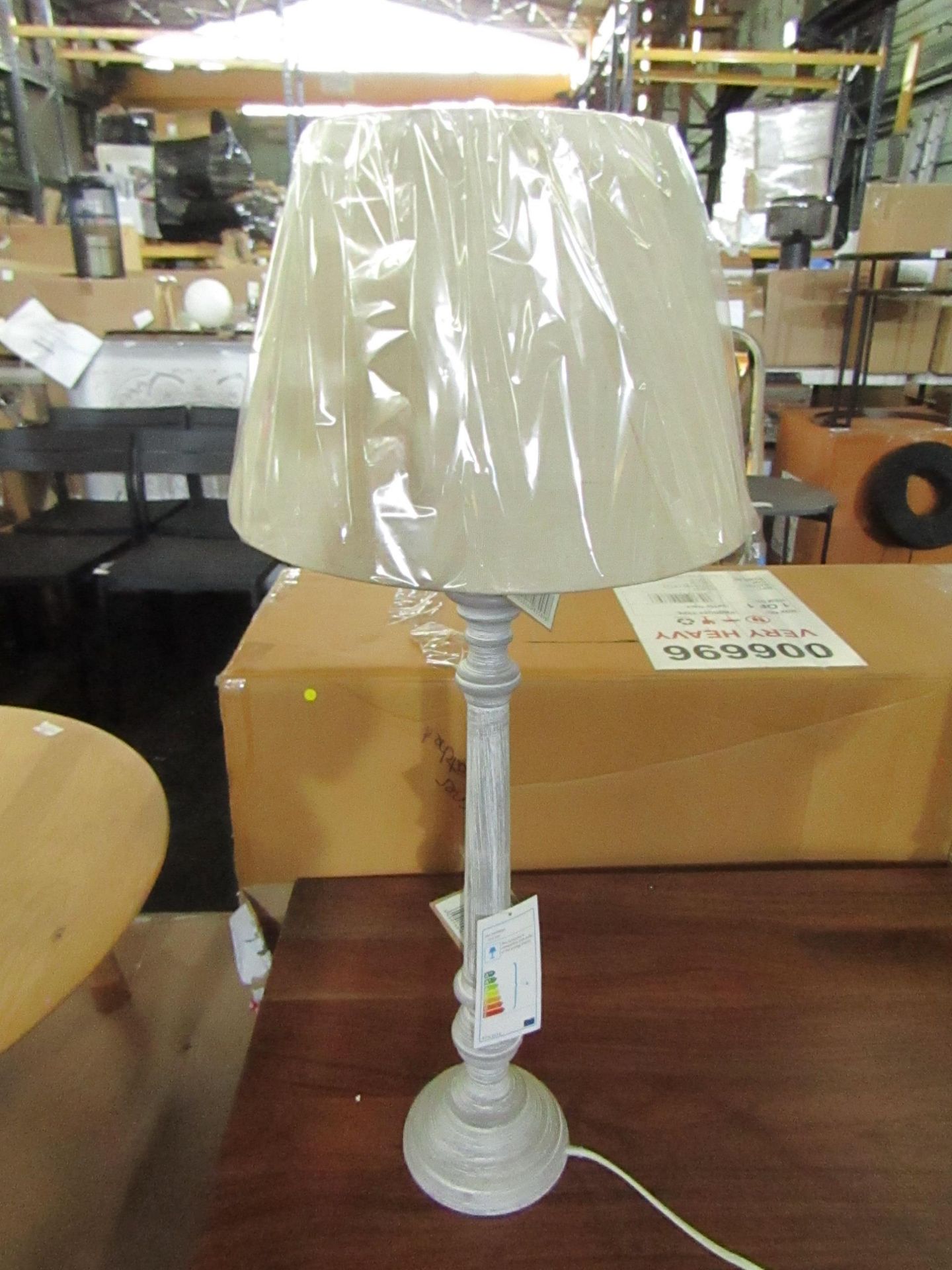 Cotswold Company Alba Table Lamp RRP ¬£60.00 (PLT COT-APM-A-2944) - This item looks to be in good