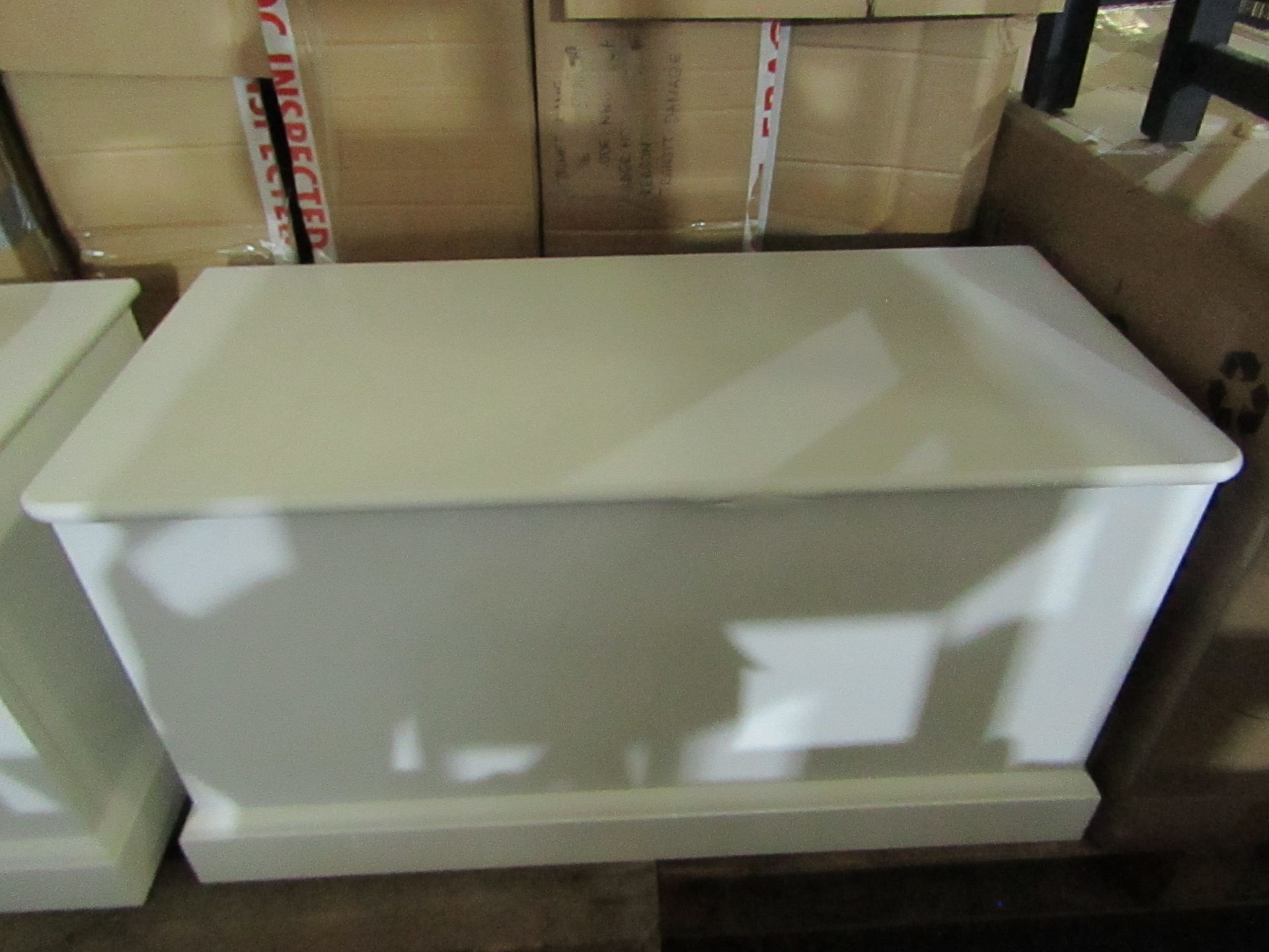 Cotswold Company Pensham Pure White Blanket Box RRP ¬£195.00 - This item looks to be in good