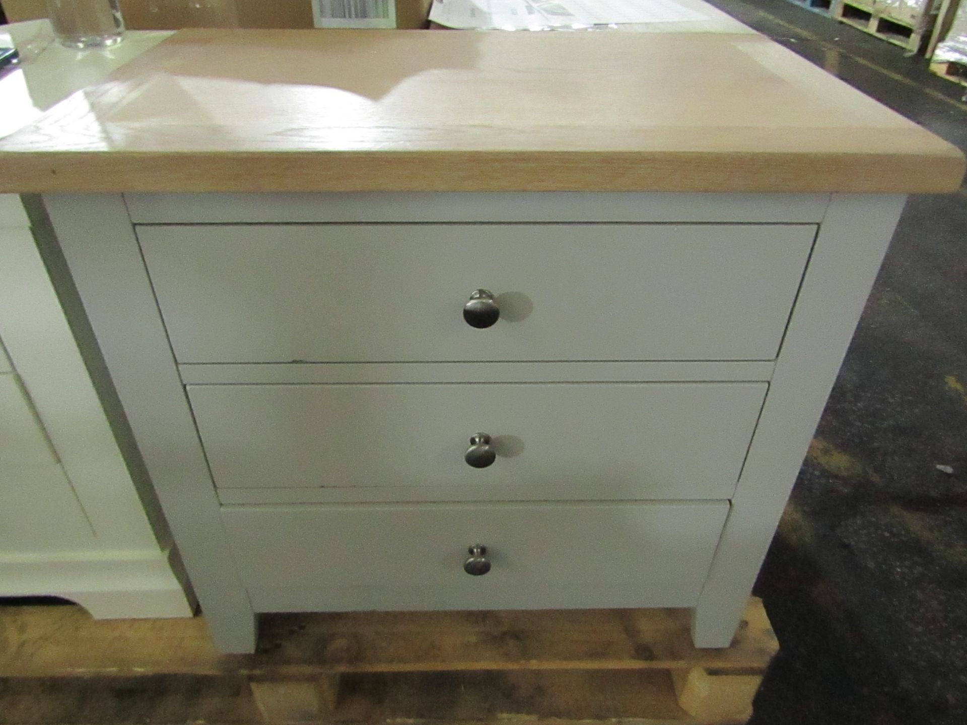 Cotswold Company Chester Dove Grey Jumbo Bedside Table RRP ¬£245.00 - This item looks to be in