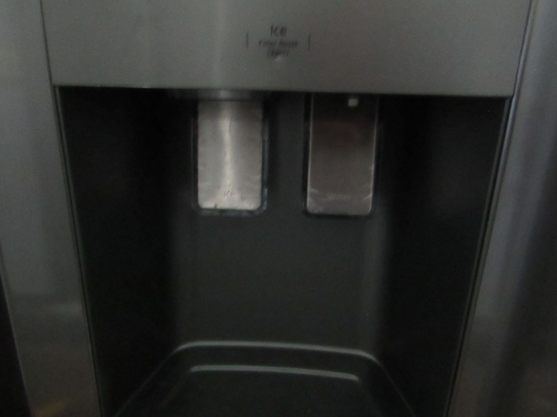 Samsung RS50N3513S8 american style fridge freezer, tested working for coldness but the water - Image 2 of 3