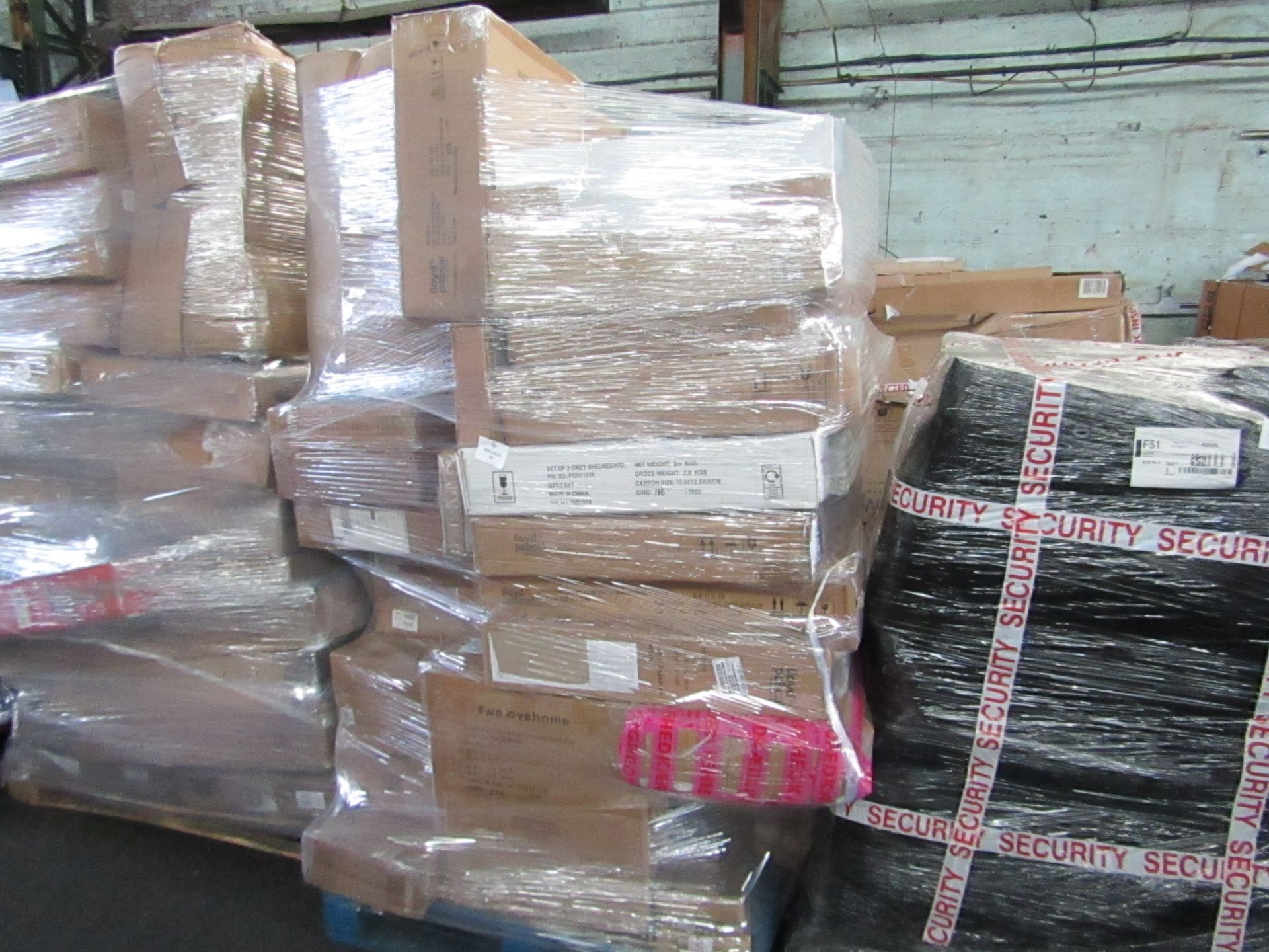 1 Pallet of Mixed Raw Customer returns/undelivered furniture items from Lloyd Pascal. Items may