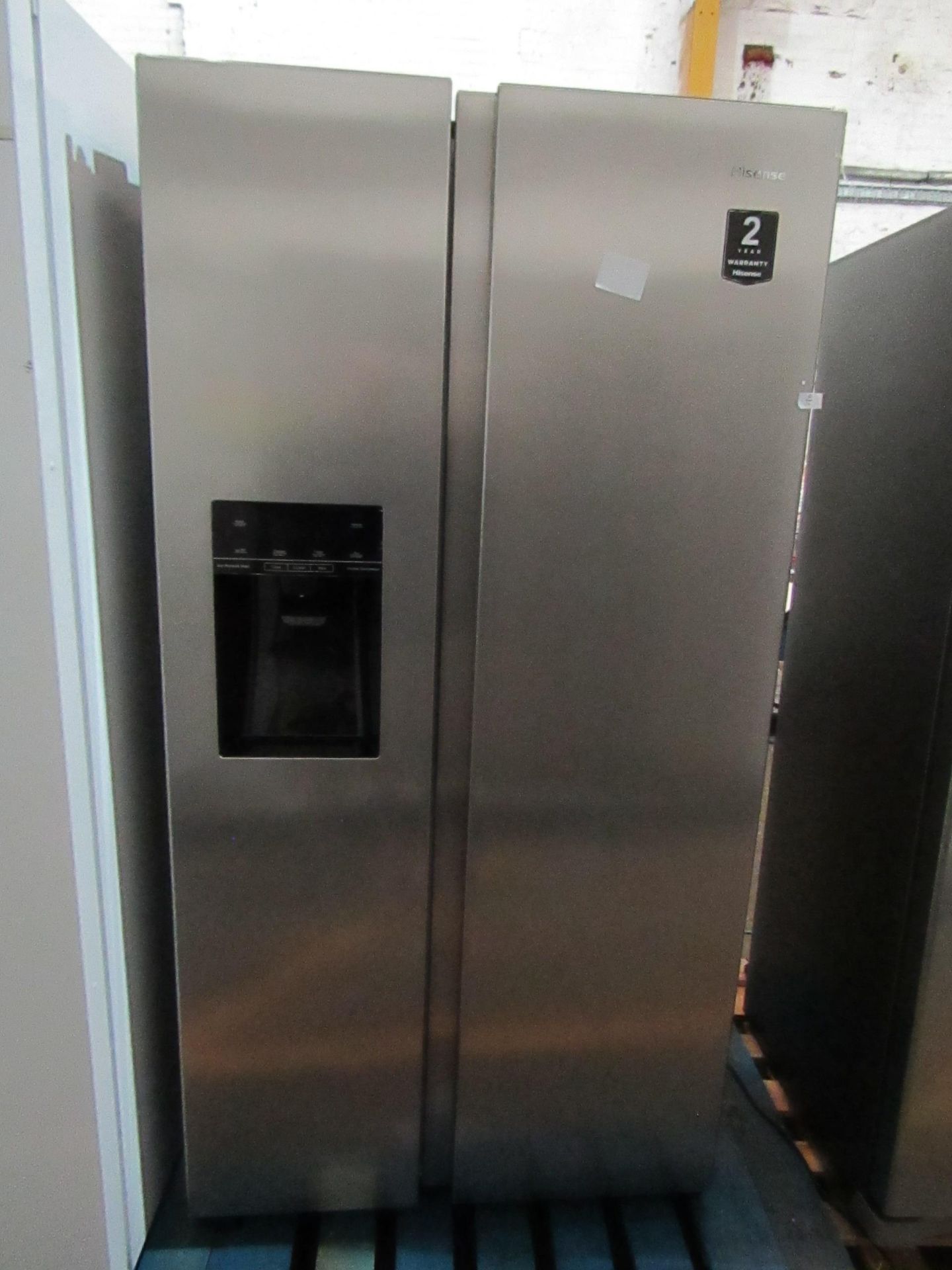 Hisense American style fridge freezer with water dispenser, tested working for cold ness, water - Image 3 of 3