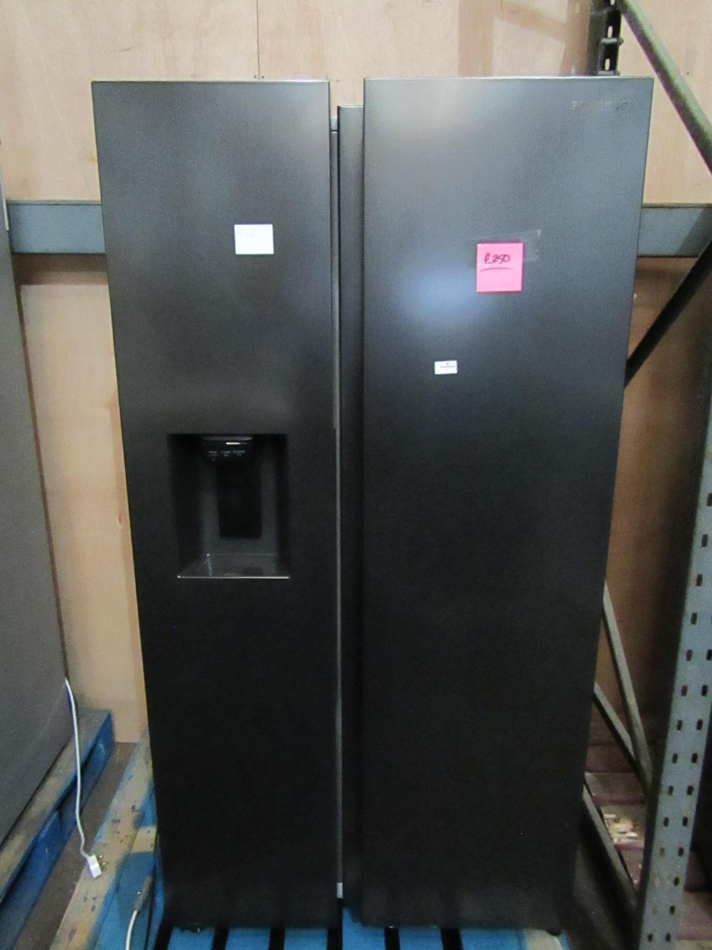 Samsung RS68A883081 American style fridge freezer with water and ice dispenser, the fridge and - Image 4 of 4