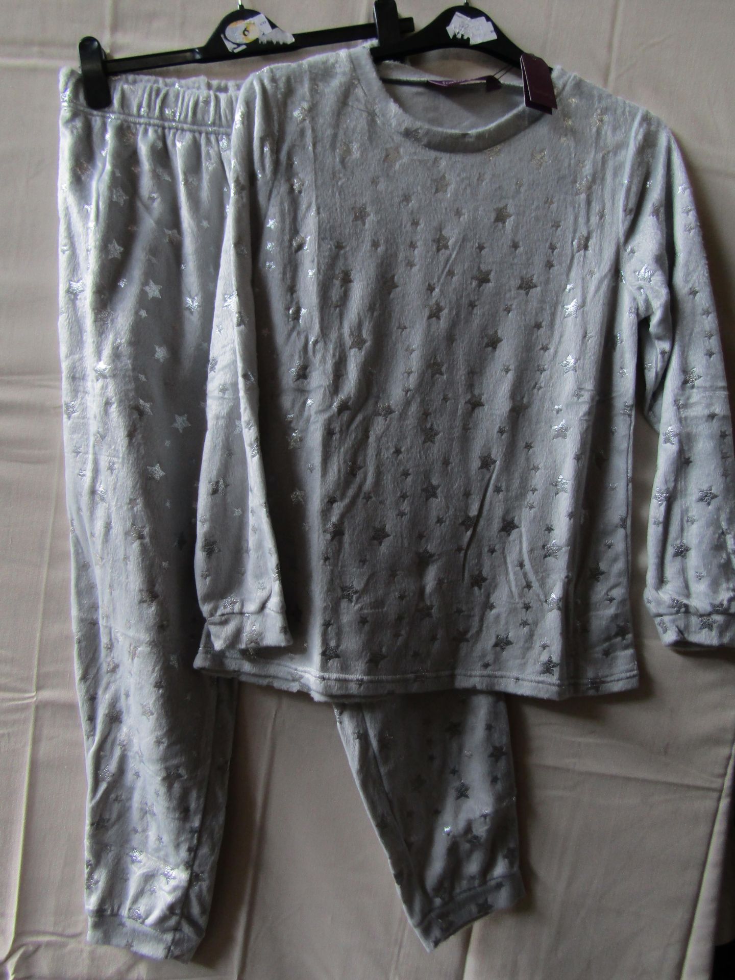 Ladies Foil Printed Star Twosie Grey Size 8-10 New & Packaged