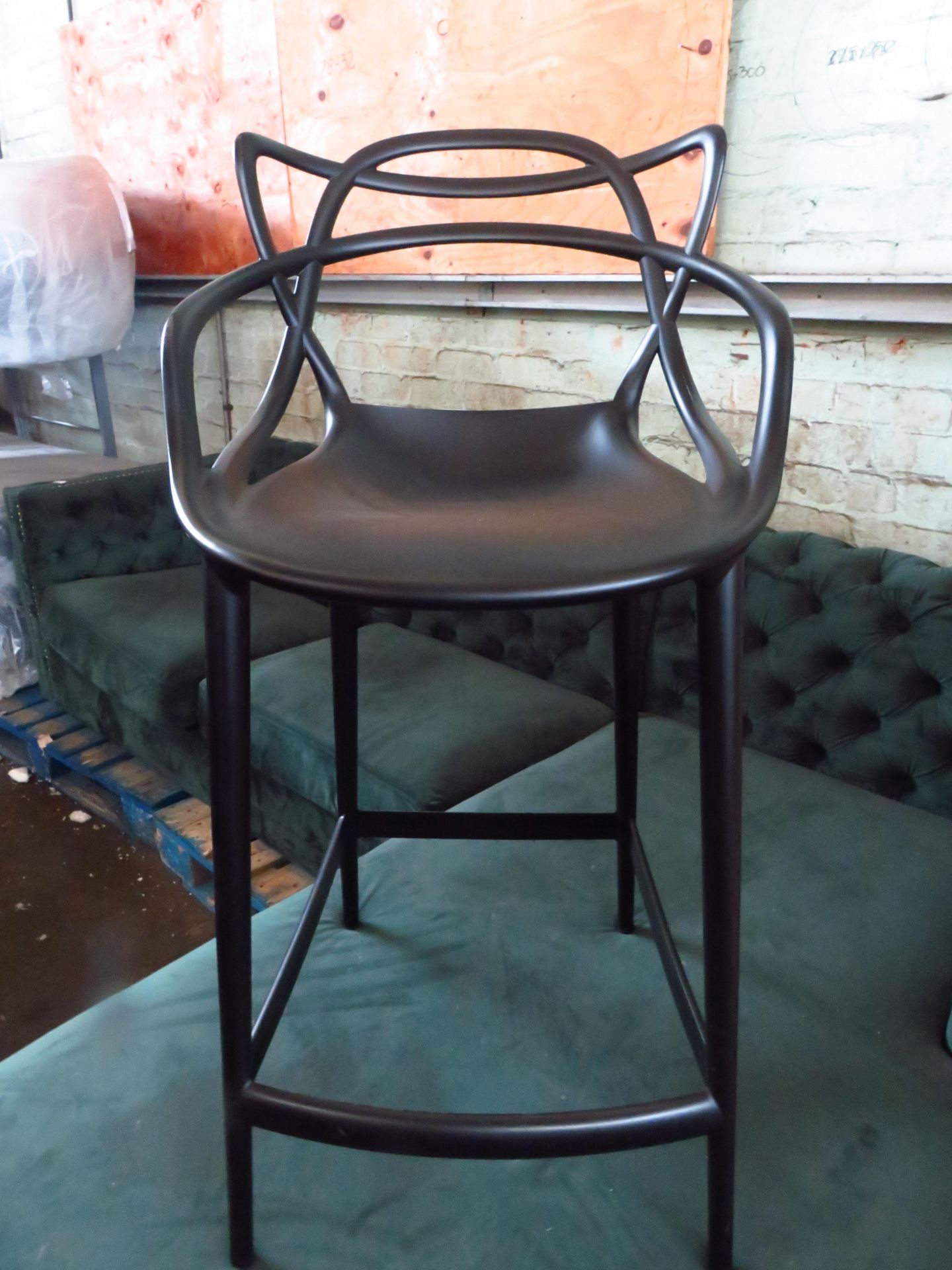 Heals Masters Stool Medium Black RRP Â£338.00 - This item looks to be in good condition and