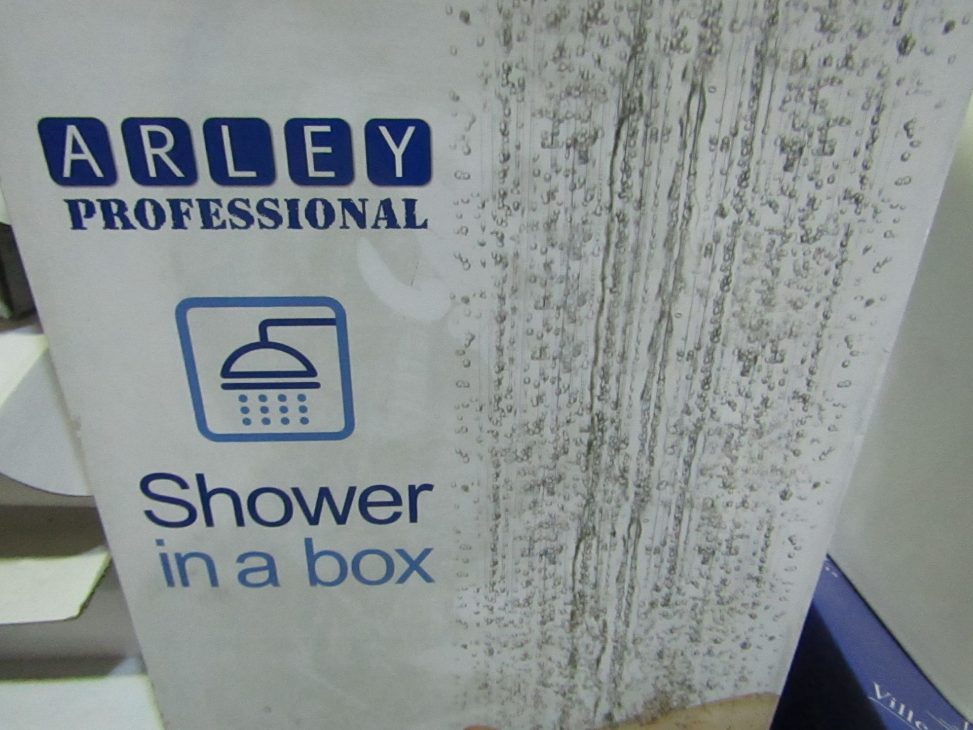 Arley Professional - Superior Shower Triple Square Concealed Kit ( 0.2bar +) - Includes Square Head,