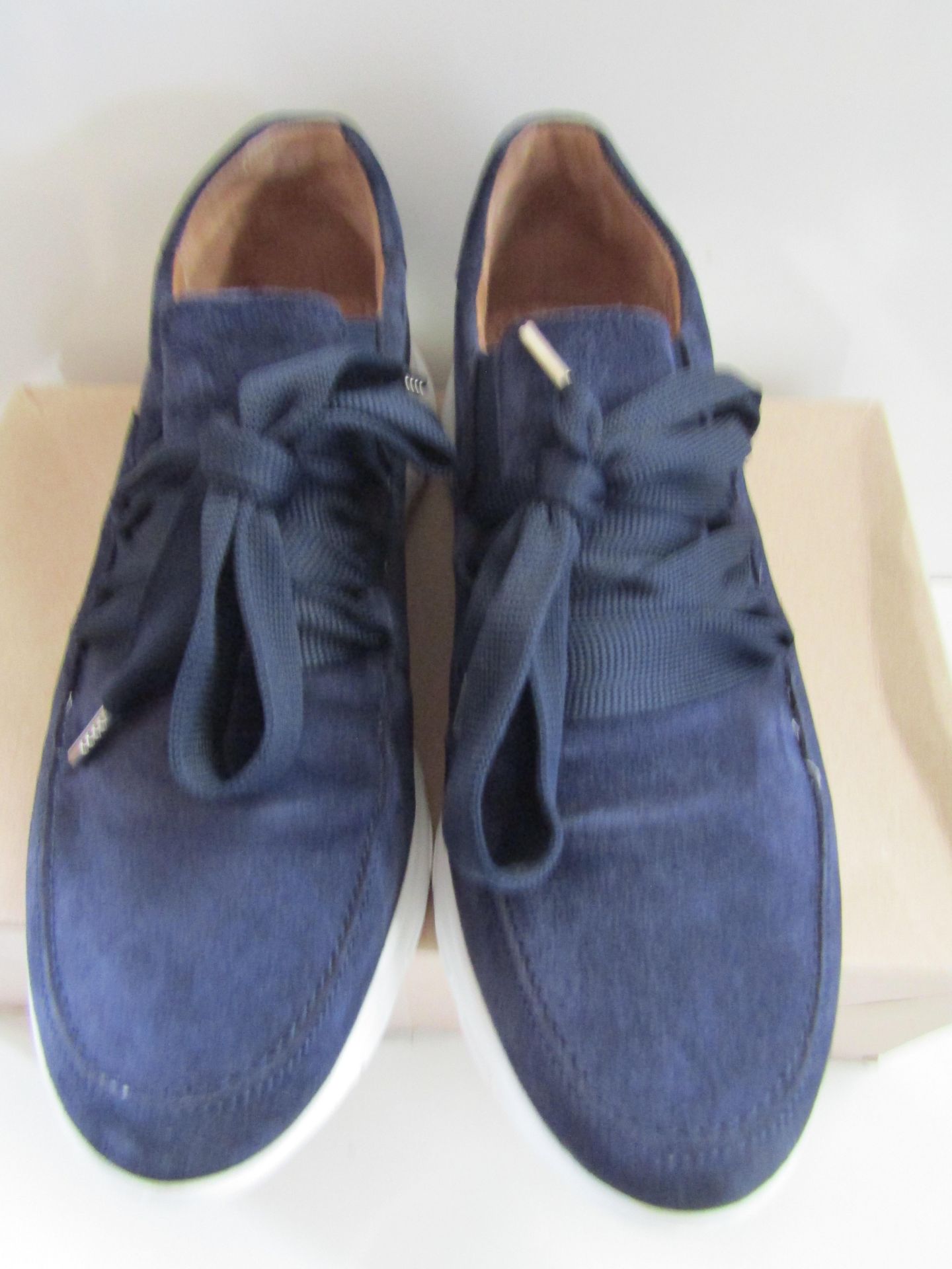 Gabor Navy Suede Shoe Size 6.5 May Have Been Worn Once or Twice Good Condition - Image 3 of 3